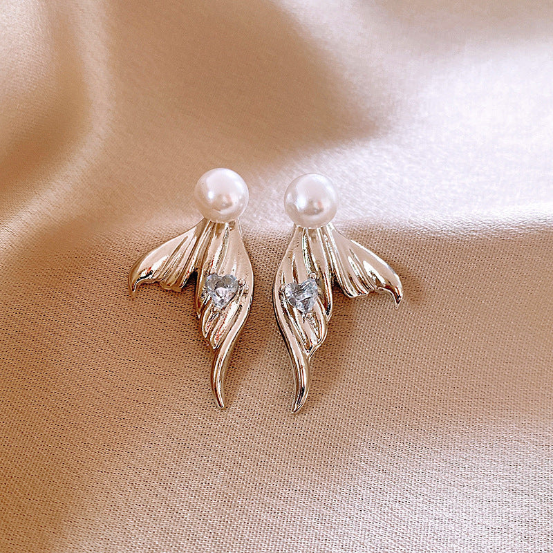 Silver Needle Fashion High-grade Diamond Enamel Earrings
