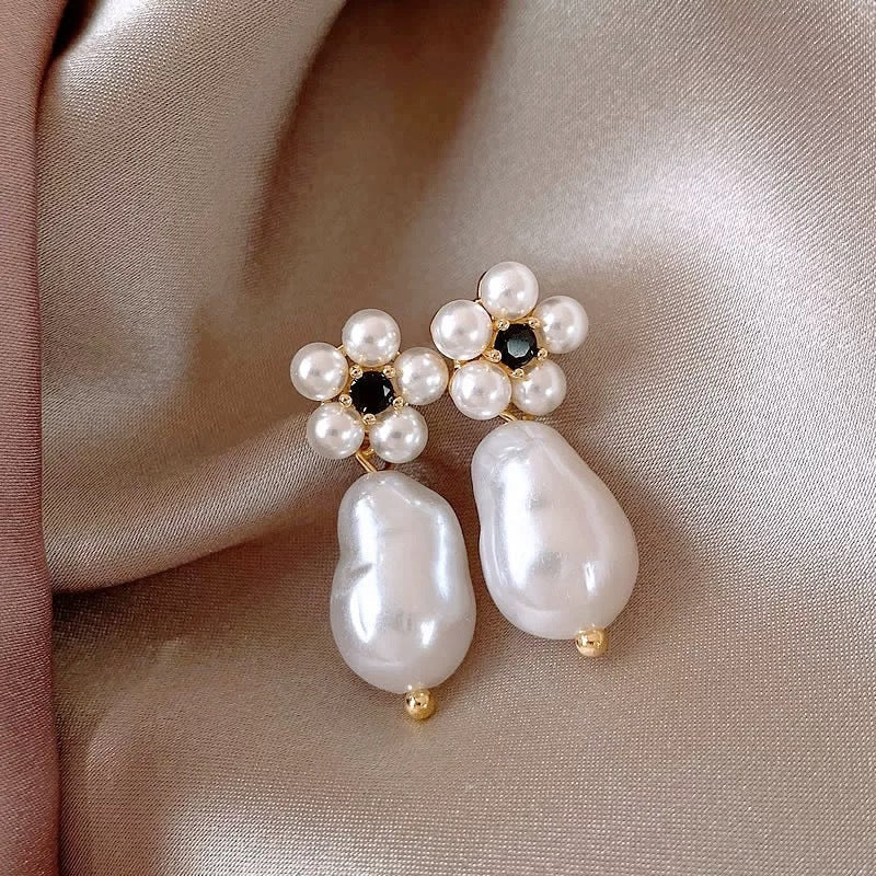 Silver Needle Fashion High-grade Diamond Enamel Earrings