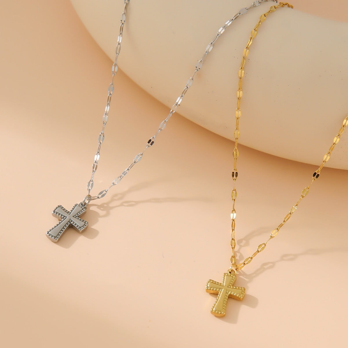 Women's Fashion Simple Cross Pendant Necklace